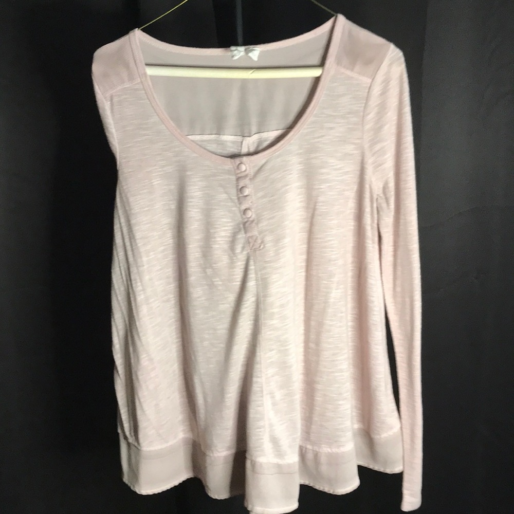 pink long sleeve shirt